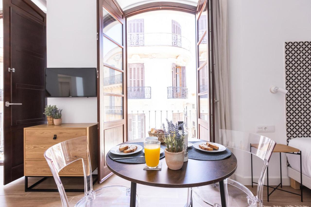 Apartamento-Loft Especeria Black Малага Екстер'єр фото