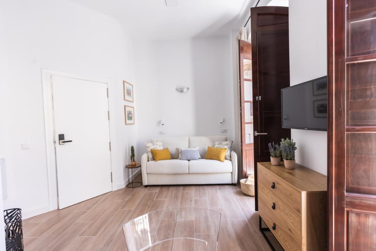 Apartamento-Loft Especeria Black Малага Екстер'єр фото