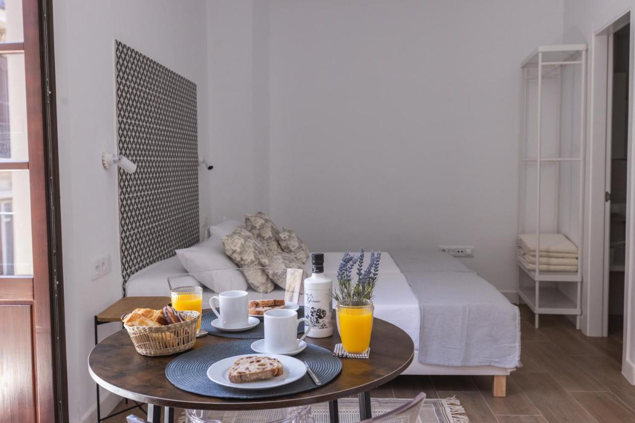 Apartamento-Loft Especeria Black Малага Екстер'єр фото