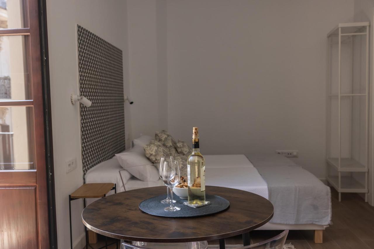 Apartamento-Loft Especeria Black Малага Екстер'єр фото